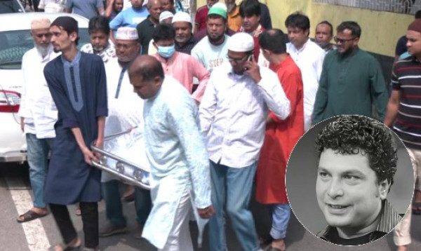 রাজশাহীতে অভিনেতা সামস সুমনের জানাজা সম্পন্ন, দাফন রাতে