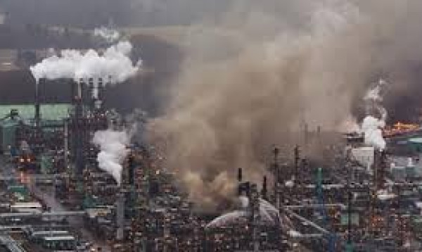 Explosion at BP Cherry point refinery leaves three injured