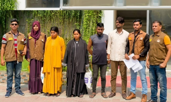 নরসিংদীতে ‘হানি ট্র্যাপ’ চক্রের ৪ সদস্য গ্রেপ্তার