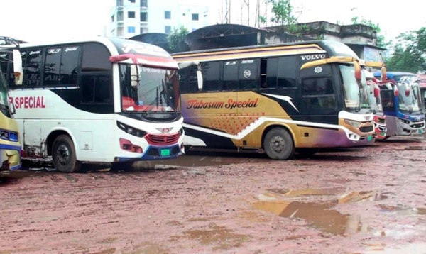 রাজশাহী থেকে সকল রুটে বাস চলাচল বন্ধ