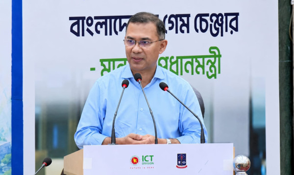 রাজনীতি আর ব্যবসা একসঙ্গে চলে না: প্রধানমন্ত্রী