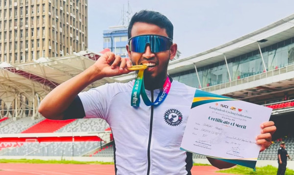 দেশের সাইক্লিং অঙ্গনে সাহাদাত হোসাইনের ধারাবাহিক সাফল্য
