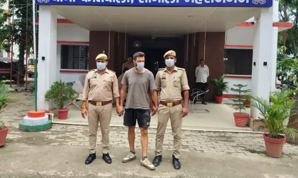 ভারতে বেআইনি প্রবেশের পর নেপাল সীমান্তে আটক সাবেক মার্কিন নৌসেনা