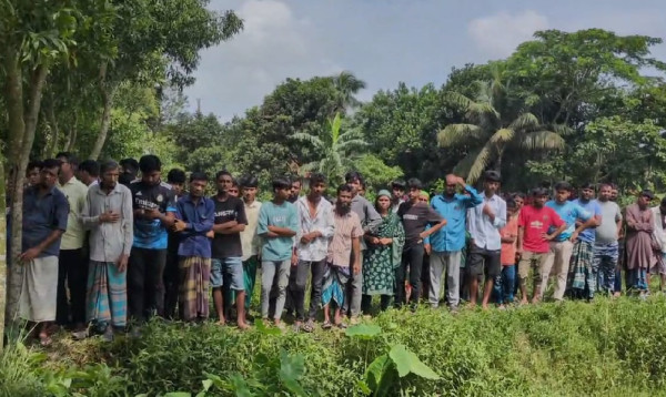কুমিল্লায় কৃষককে গলা কেটে হত্যা: সেচ প্রকল্পের বিরোধের জেরে হত্যার অভিযোগ