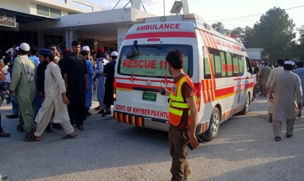 পাকিস্তানে পুলিশ স্টেশনে আত্মঘাতী হামলায় ৬ পুলিশসহ নিহত ১৫