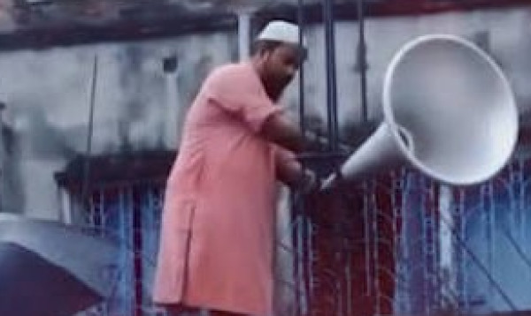 পশ্চিমবঙ্গে শব্দদূষণ রোধে খুলে ফেলা হচ্ছে মন্দির ও মসজিদের মাইক