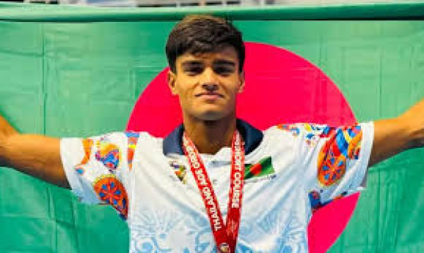 BD swimmer Rafi wins gold in Bangkok
