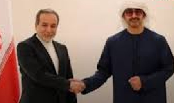 UAE suspends all commercial transactions with Iran