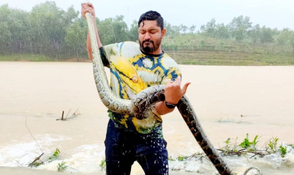 জাতীয় বন্যপ্রাণী কমিশনের সদস্য হলেন আদনান আজাদ