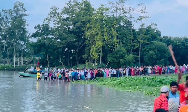 নরসিংদীর শীতলক্ষ্যা নদীতে গোসল করতে নেমে নিখোঁজ ৪