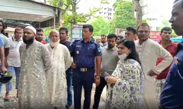 চুয়াডাঙ্গায় লাইসেন্সহীন ক্লিনিকে জরিমানা ও সিলগালা