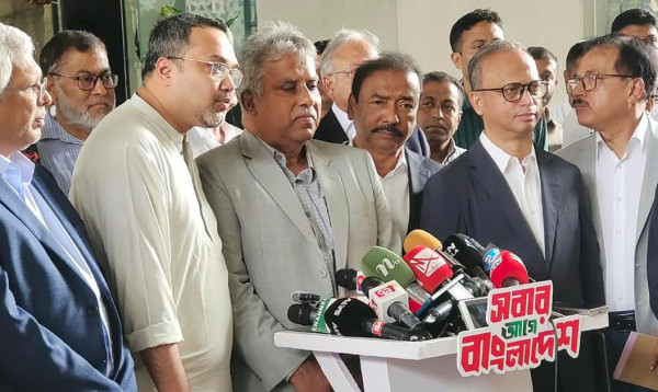 আগামীকাল থেকে কারখানায় চাহিদানুযায়ী মিলবে গ্যাস-বিদ্যুৎ, ব্যবসায়ীদের আশ্বাস প্রধানমন্ত্রীর