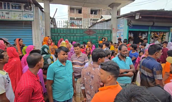 গাজীপুরে ভাইকে না পেয়ে বোনকে ছুরিকাঘাত, হাসপাতালে নেয়ার পথে মৃত্যু