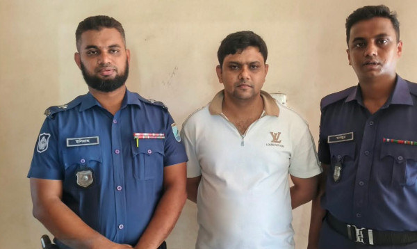 নারায়ণগঞ্জে চাঁদাবাজির মামলায় কৃষক দলের নেতা ফয়সাল গ্রেপ্তার