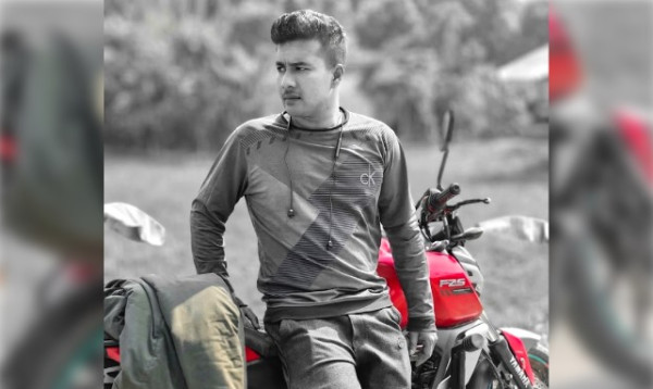 জয়পুরহাটে বাসের সাথে মুখোমুখি সংঘর্ষে মোটরসাইকেল আরোহীর মৃত্যু