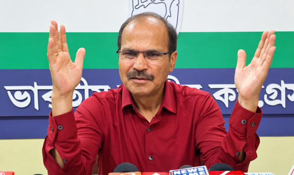 বাংলাদেশের সাথে ভারতের সম্পর্ক স্বাভাবিক হোক: অধীর রঞ্জন চৌধুরী