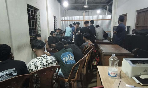 লক্ষ্মীপুরে কিশোর গ্যাংবিরোধী অভিযানে আটক ২৪৪