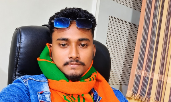 নড়াইলে নিজে থানায় গিয়ে আত্মসমর্পণ করলেন কৃষক হত্যায় অভিযুক্ত যুবক