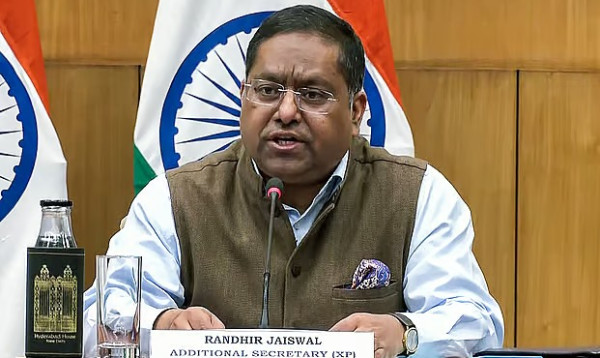 ভারত ও বাংলাদেশের মধ্যে গঙ্গা পানি চুক্তি নিয়ে কারিগরি বৈঠক অব্যাহত: রণধীর জয়সওয়াল