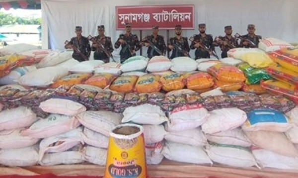 সরাইল সীমান্তে ৯৩১ কোটি টাকার অবৈধ মালামাল ও অস্ত্র জব্দ