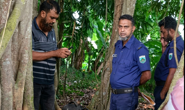 পাবনায় স্কুলের কম্পিউটার ল্যাব থেকে চুরি হওয়া ১৭ ল্যাপটপ উদ্ধার