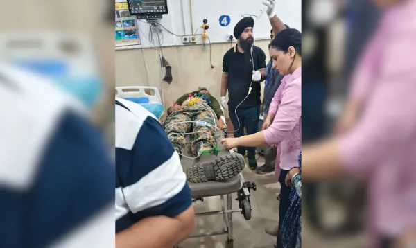 পাকিস্তান সীমান্তে নিজ রাইফেলের গুলিতে বিএসএফের নারী সদস্য নিহত