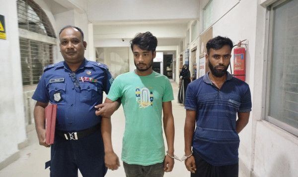 পঞ্চগড়ে গোপনে নারীর ভিডিও ধারণ করে ব্ল্যাকমেইলের অভিযোগ, গ্রেপ্তার ২