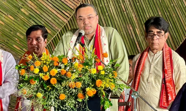 সংখ্যালঘু বা সংখ্যাগুরুর বিভাজন নয়, পরিচয় হবে বাংলাদেশি: মাহদী আমিন