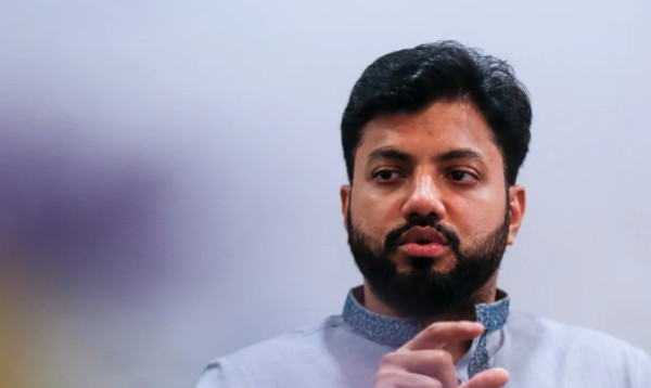 আজ দুপুরে পদত্যাগের  ঘোষণা দেবেন ইশরাক হোসেন
