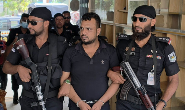 রংপুরে শীর্ষ সন্ত্রাসী ‘মেরিল সুমন’ গ্রেপ্তার
