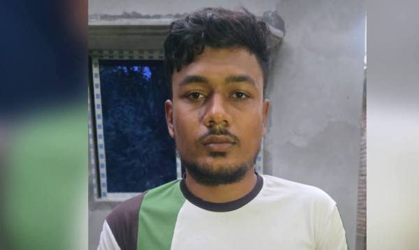 প্রধানমন্ত্রীর রাজশাহী সফর নিয়ে ফেসবুকে মন্তব্যকারী যুবক গ্রেপ্তার