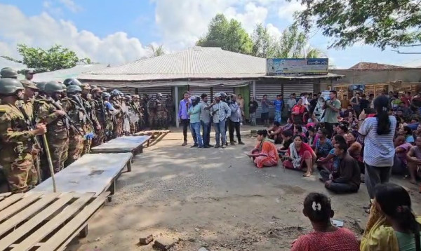 রাঙ্গামাটি ও খাগড়াছড়ি জেলায় শনিবার অর্ধদিবস সড়ক ও নৌপথ অবরোধ