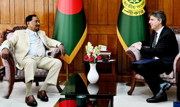 স্পিকারের সাথে ঢাকায় নিযুক্ত সুইডেনের রাষ্ট্রদূতের সৌজন্য সাক্ষাৎ