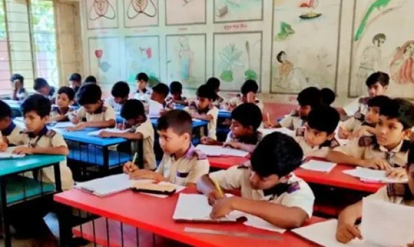 ছুটি শেষে আজ খুলছে প্রাথমিক ও মাধ্যমিক বিদ্যালয়