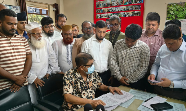 কুমিল্লার মুরাদনগরে স্বাস্থ্যমন্ত্রীর আকস্মিক পরিদর্শনে ধরা পড়ল অনিয়ম, অনুপস্থিত ৫ চিকিৎসকের বিরুদ্ধে ব্যবস্থার নির্দেশ