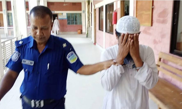 নিজের সব সম্পদের বিনিময়ে ধর্ষণ মামলা থেকে অব্যাহতি চান মাদরাসাশিক্ষক আমান